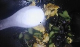 刺瓜木耳怎么炒着吃
