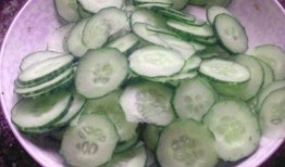 白白的瓜 炒着吃的,白瓜炒制，清爽一夏