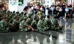 吃瓜群众山东兵哥视频,揭秘军营里的欢乐时光