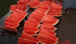 乌市最新吃瓜,揭秘网红美食背后的故事”