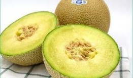 小孩咳嗽吃哈密瓜,天然食疗新选择