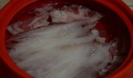 吃脆瓜后可以吃羊肉吗,饮食搭配的禁忌与建议
