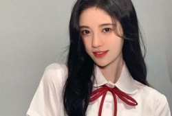 明星吃瓜评论区,评论区热议不断，网友观点大揭秘