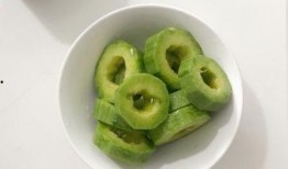 羊角蜜瓜如何炒着吃,夏日清新口感新体验