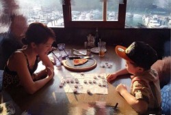 吃瓜小孩下象棋,吃瓜小孩的象棋奇遇记