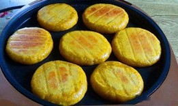 吃方瓜饼,传统美食的现代化演绎